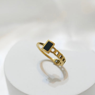 Ozie Vintage Black Agate Ring