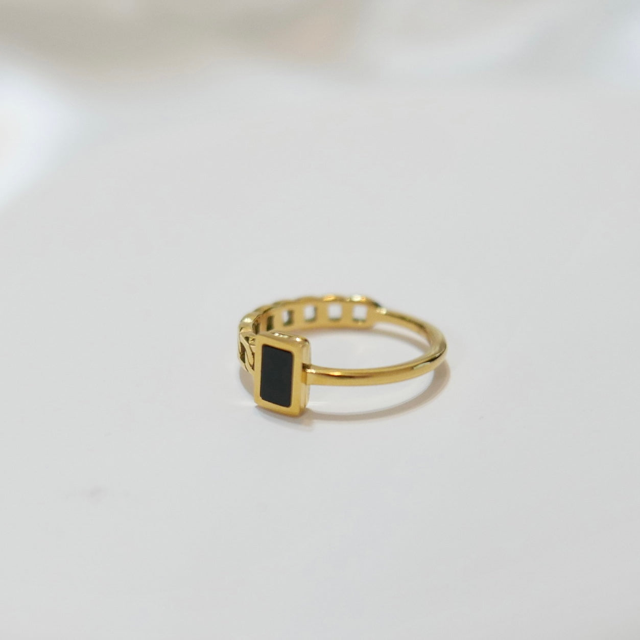 Ozie Vintage Black Agate Ring