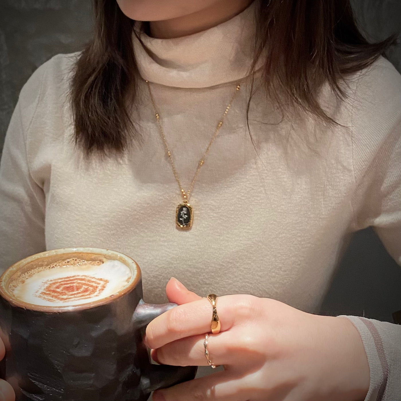 Vintage Rosetta Reflection Necklace