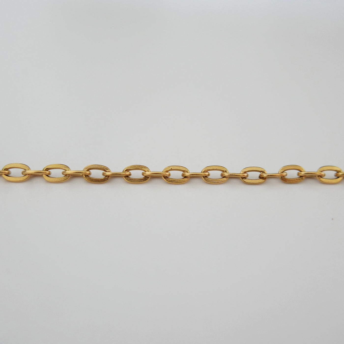 Oval Belcher Chain Necklace