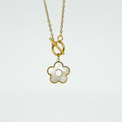 Akina Mother of Pearl Necklace
