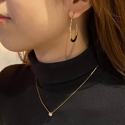 Lela Sleek Oval Hoop Earrings